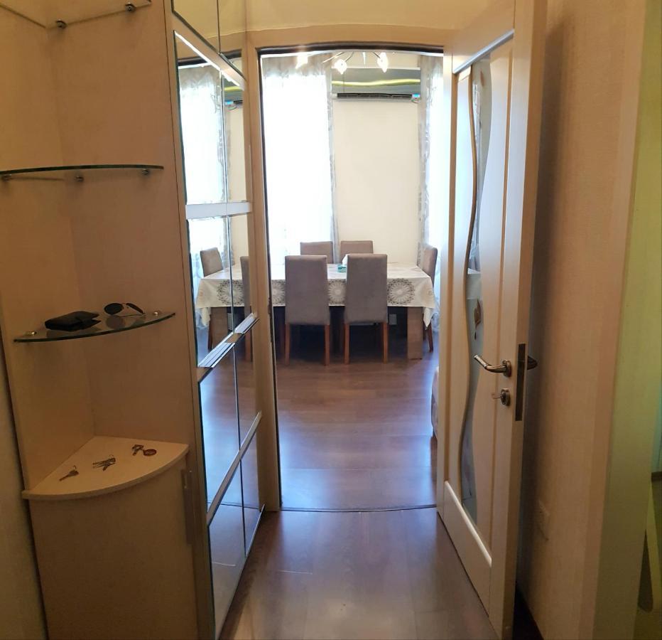 Central Baku Luxury Apartment On Nizami Street Extérieur photo
