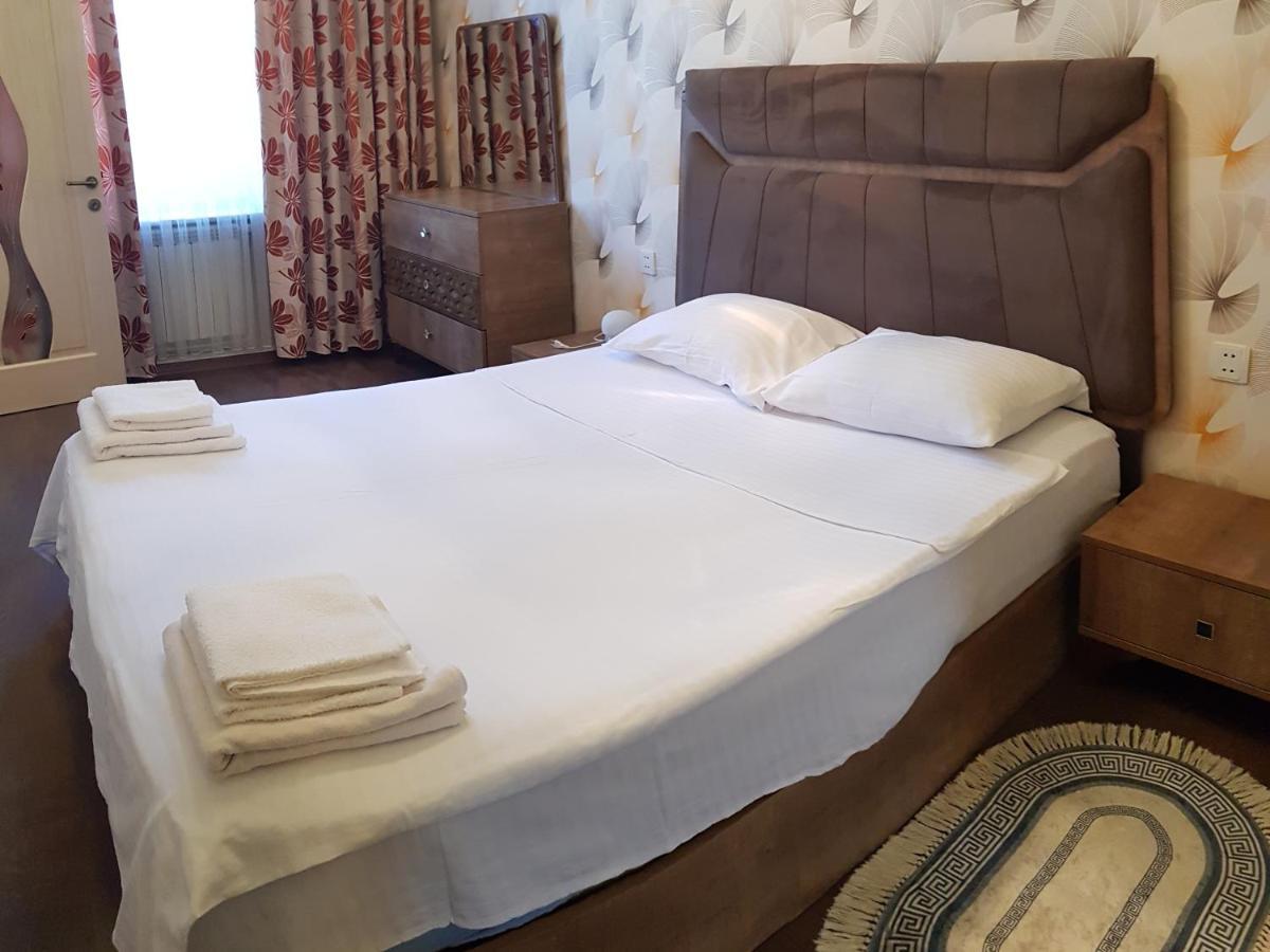 Central Baku Luxury Apartment On Nizami Street Extérieur photo